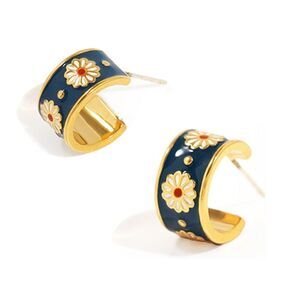 14k gold plated daisy earrings